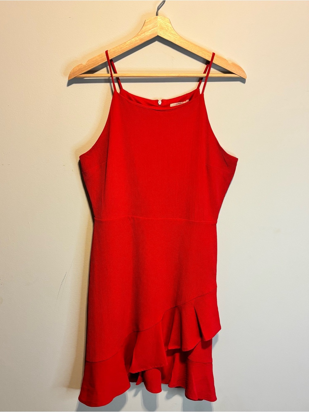 ✨NWT GB (Dillard’s) Red Spaghetti Strap Ruffle Hem Midi Dress Size L (Girl)